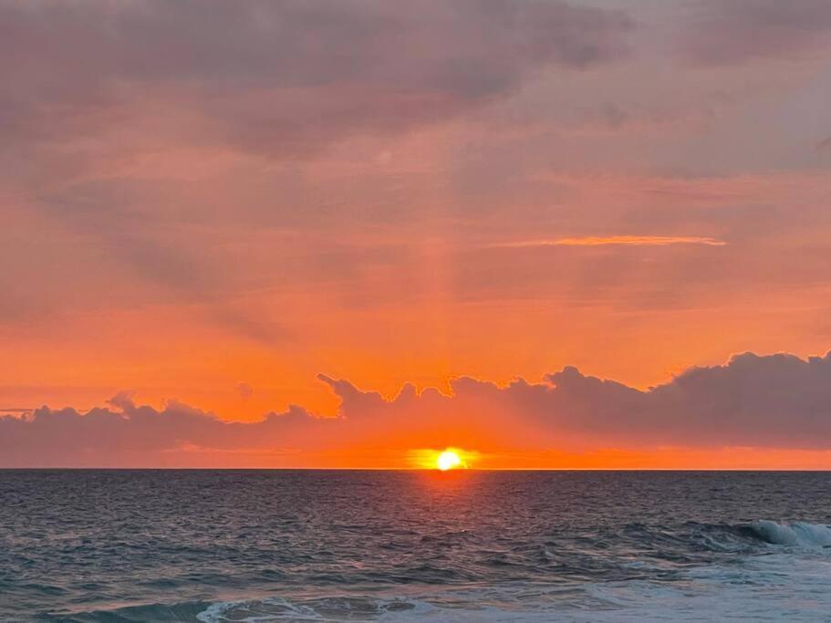 Amazing Condo Peaks Of Ocean View On Ali'I Dr By Surf Spots Kailua-Kona Exterior photo